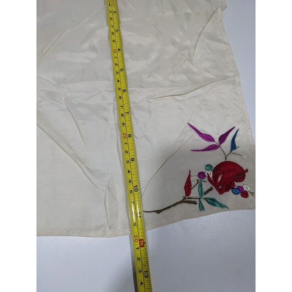 Vintage Embroidered Hankie Handkerchief Rabbit Red Hare Pocket Scarf Silky - Picture 6 of 6